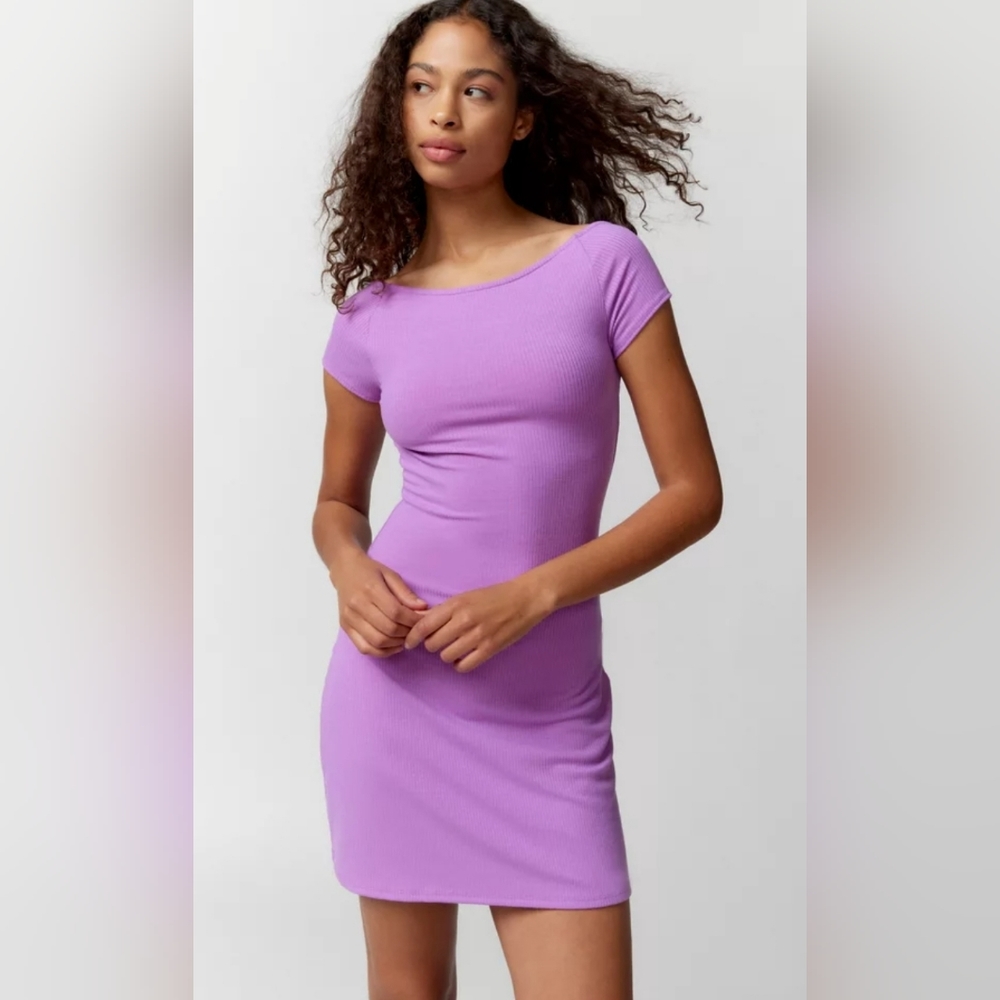 Urban Outfitters Nadia Fitted Tee Dress in Purple